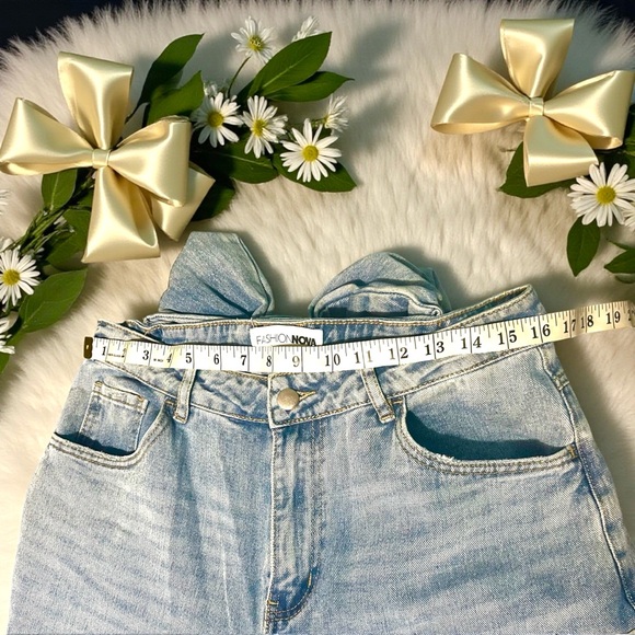 🎀Fashion Nova Bow Jeans 💕 - Picture 8 of 10